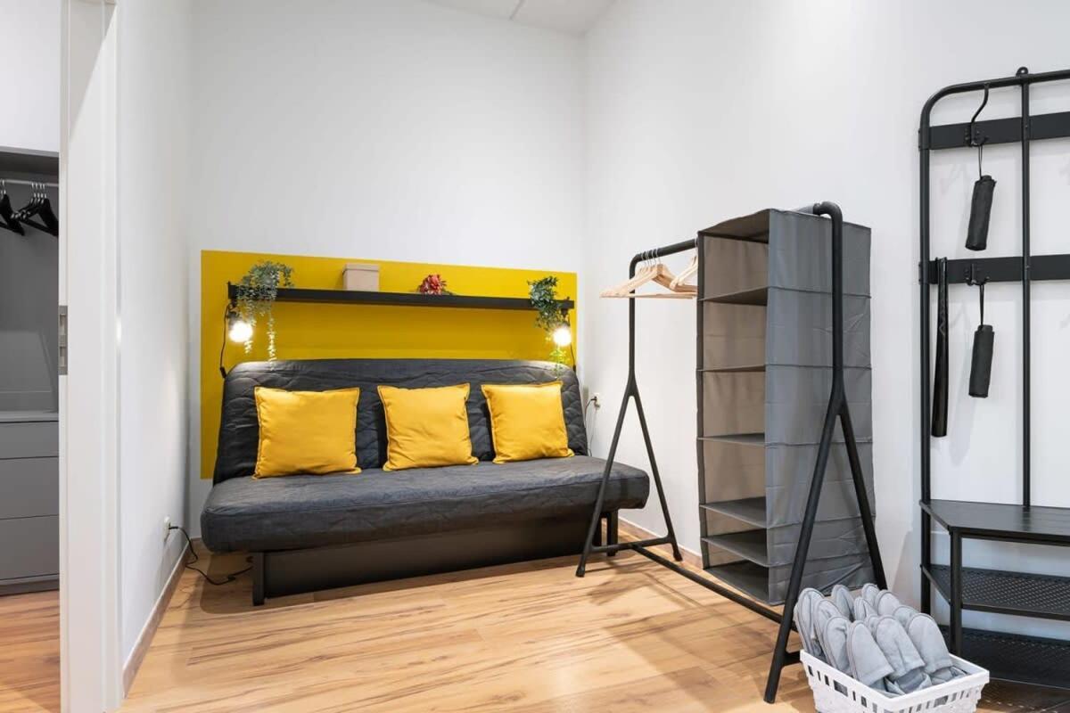 Big Central Apartment Near Rotkreuzplatz With 3 Bedroom For 12 Pax Monaco di Baviera Esterno foto